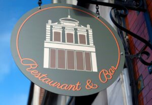 restaurant à mons-en-baroeul - café de la mairie